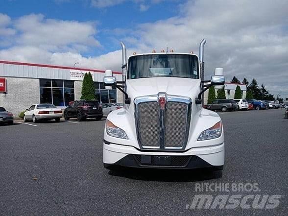 Kenworth T680 Tractor Units
