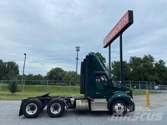 Kenworth T680 Tractor Units