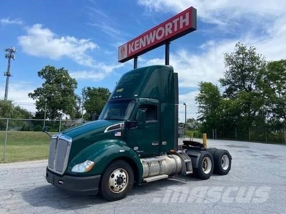 Kenworth T680 Tractor Units