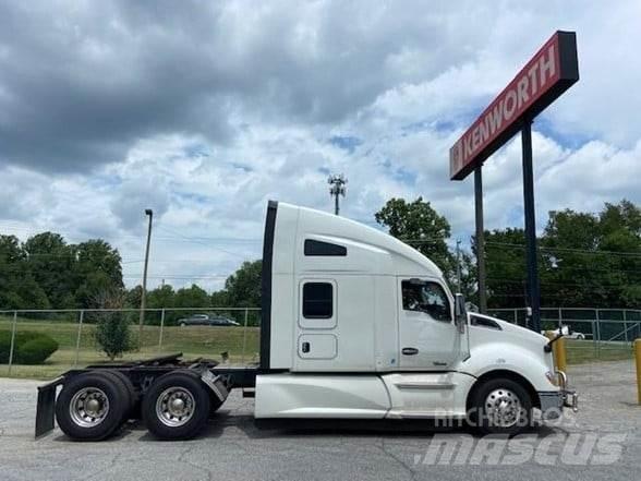 Kenworth T680 Tractor Units