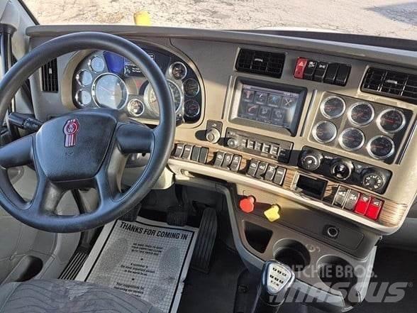 Kenworth T680 Tractor Units