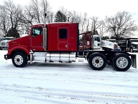 Kenworth T800 Tractor Units