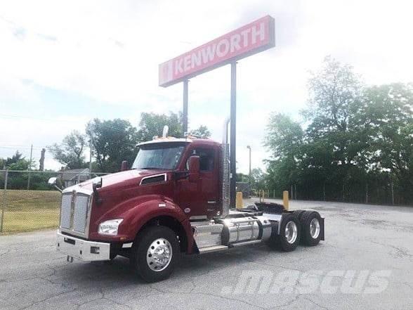 Kenworth T880 Tractor Units