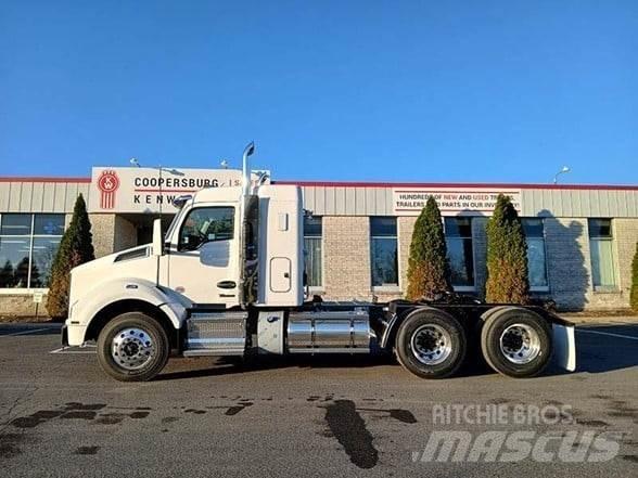 Kenworth T880 Tractor Units