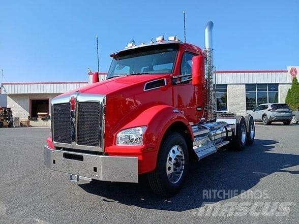 Kenworth T880 Tractor Units