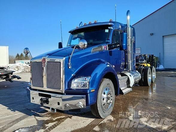 Kenworth T880 Tractor Units
