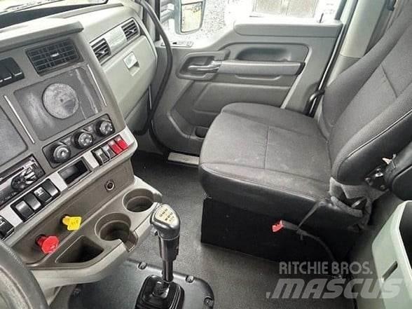 Kenworth T880 Tractor Units