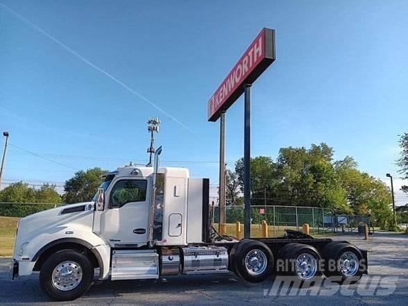 Kenworth T880 Tractor Units