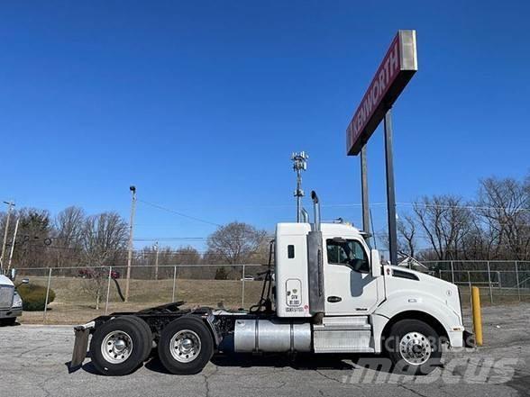 Kenworth T880 Tractor Units