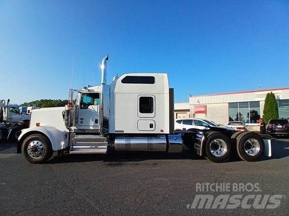 Kenworth W900L Tractor Units