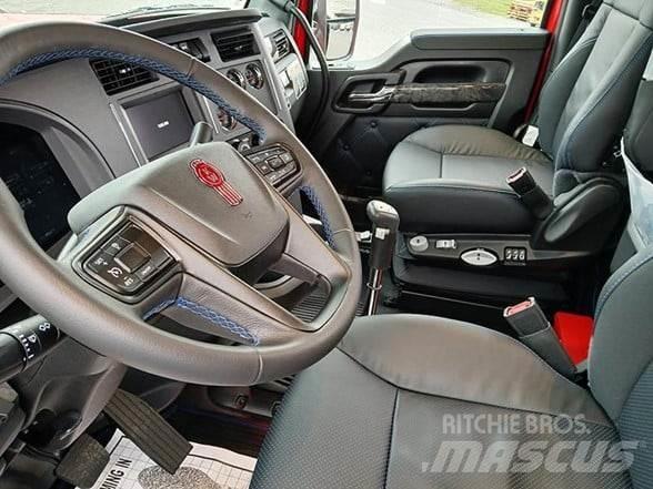 Kenworth W990 Tractor Units