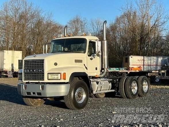 Mack CL733 Tractor Units