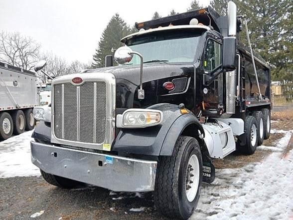 Peterbilt 567 Tipper trucks