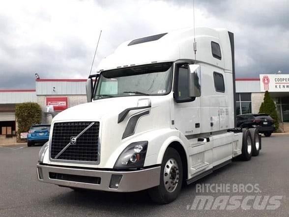 Volvo VNL64T780 Tractor Units