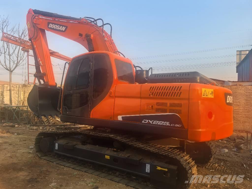 Doosan DX 225 LC-9c Crawler excavators