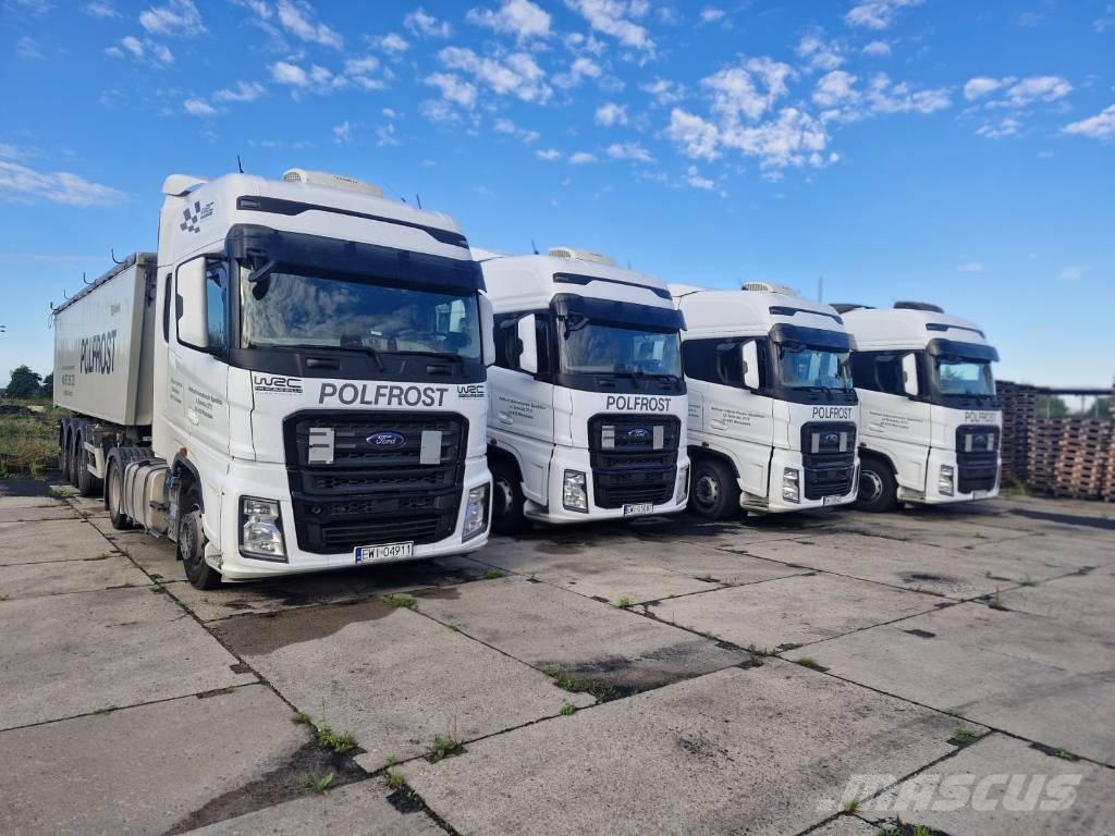 Ford F-Max Curtainsider trucks