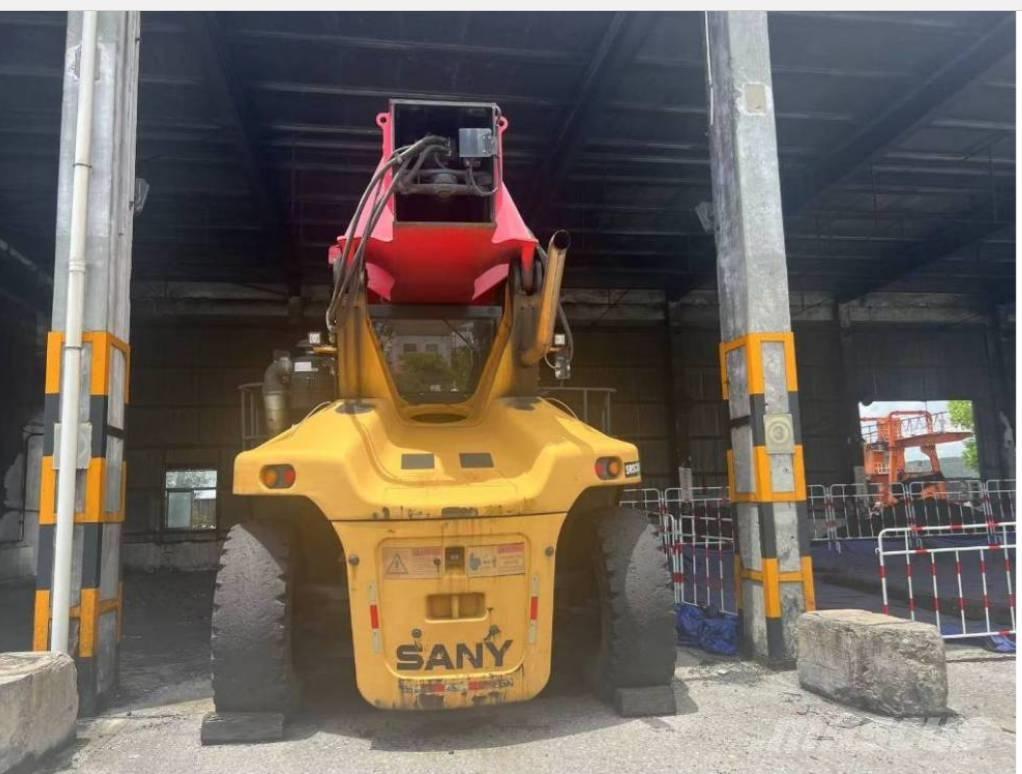 Sany SRSC 45 V Reachstackers