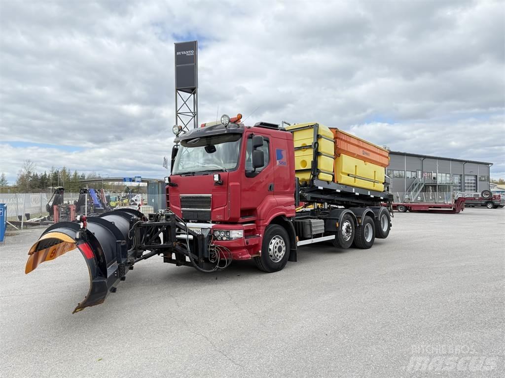 Sisu R500 8X2 Cable lift demountable trucks