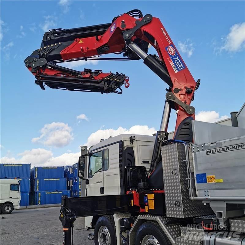 HMF 7020-K7 Loader cranes