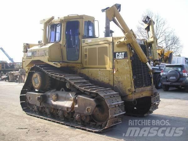 CAT D8N Crawler dozers