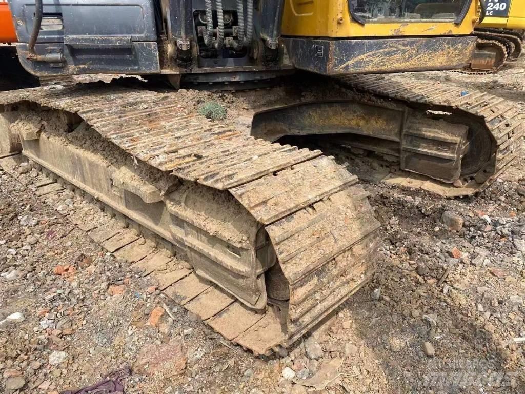 XCMG XE200 Crawler excavators