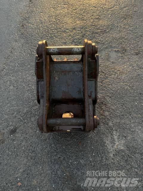 CNH GODET RETRO Other attachments and components