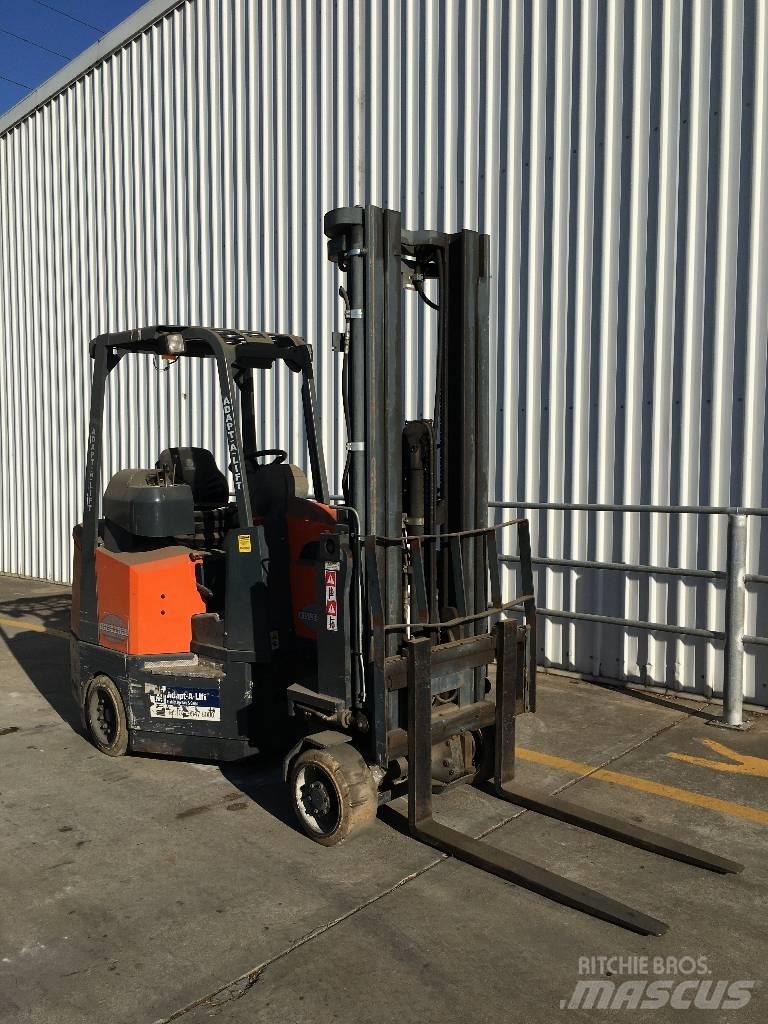 Aisle-Master 20SE Narrow aisle truck