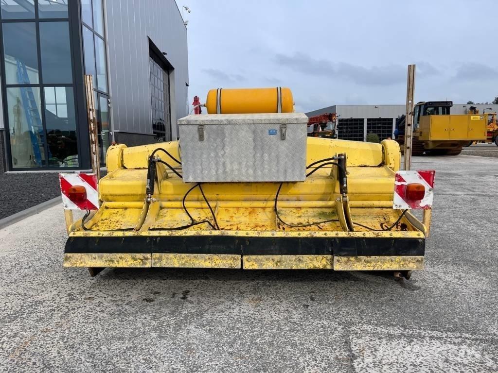 Bomag BSF 2500 Asphalt recyclers