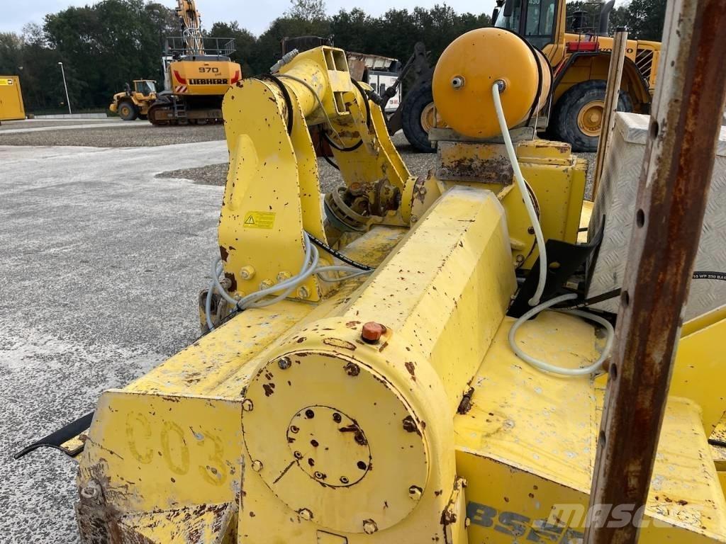 Bomag BSF 2500 Asphalt recyclers