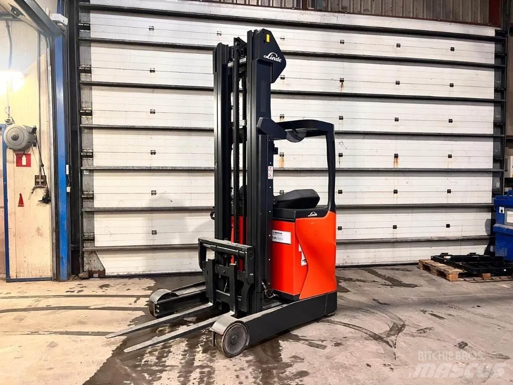 Linde R14-01 Reach trucks