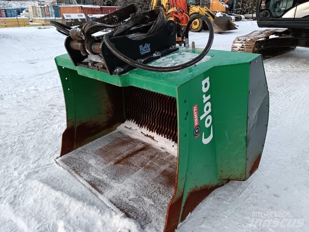 Cobra S3-150L Screening buckets