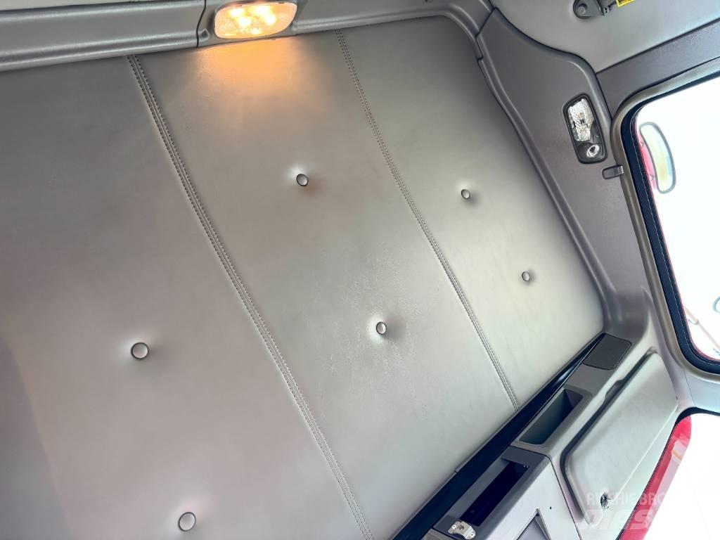 Kenworth T 800 Tractor Units