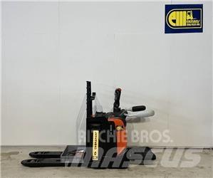 BT Truck LPE220 Low lifter with platform