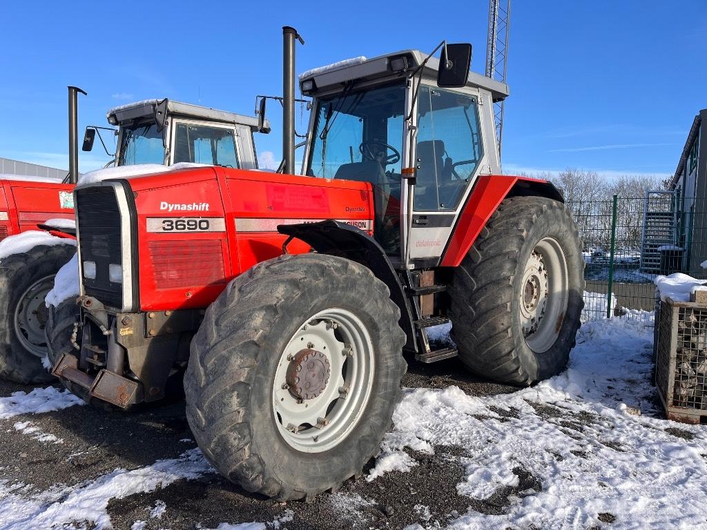Massey Ferguson 3690 Tractors