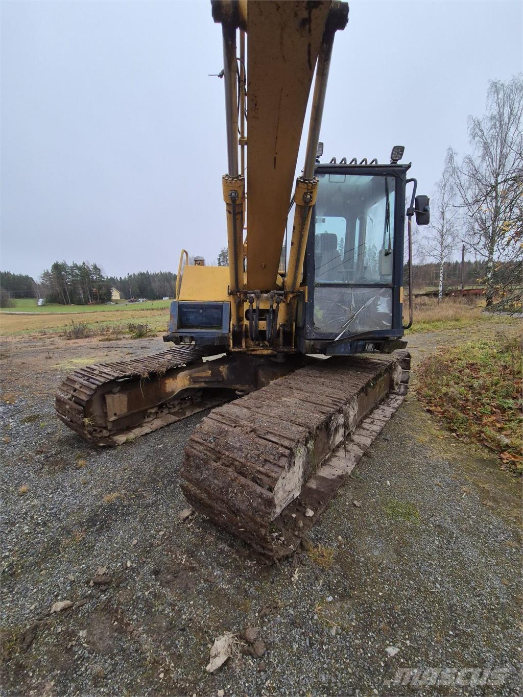 Komatsu PC180LC-3 Crawler excavators