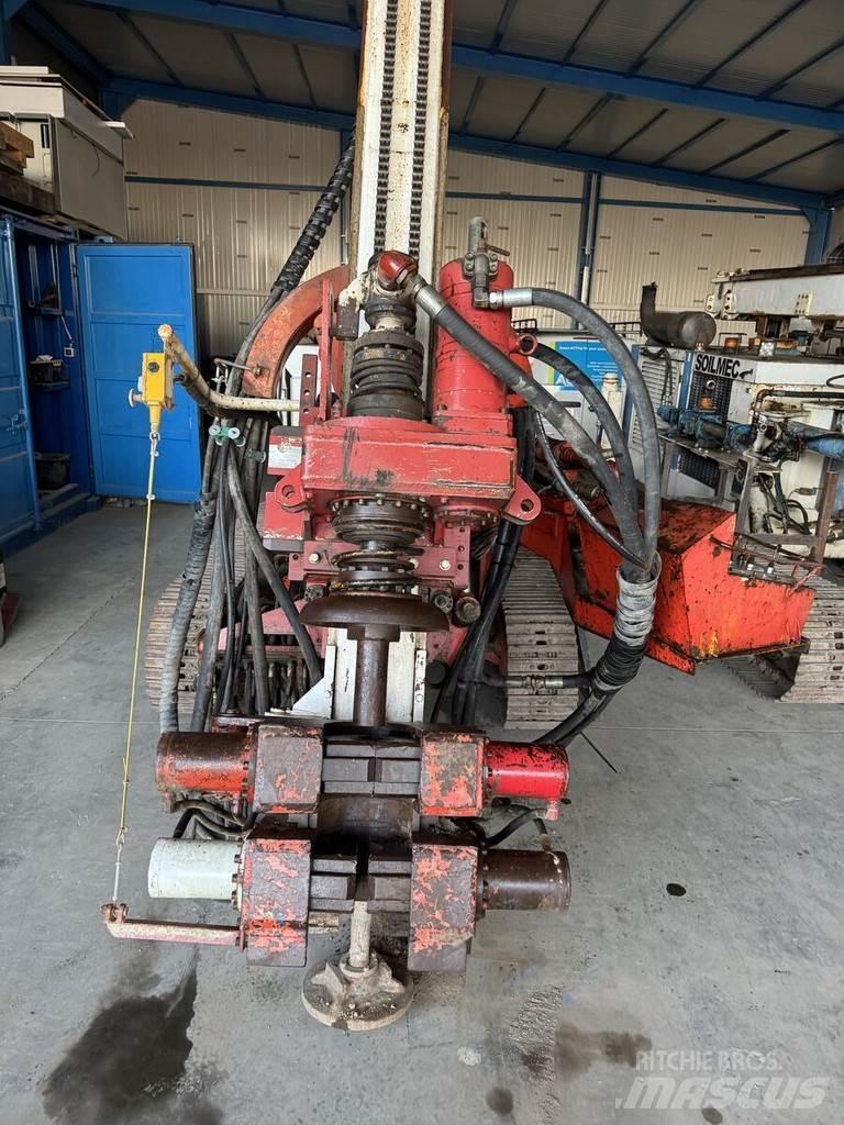 Soilmec SM305 Anchor drill rigs