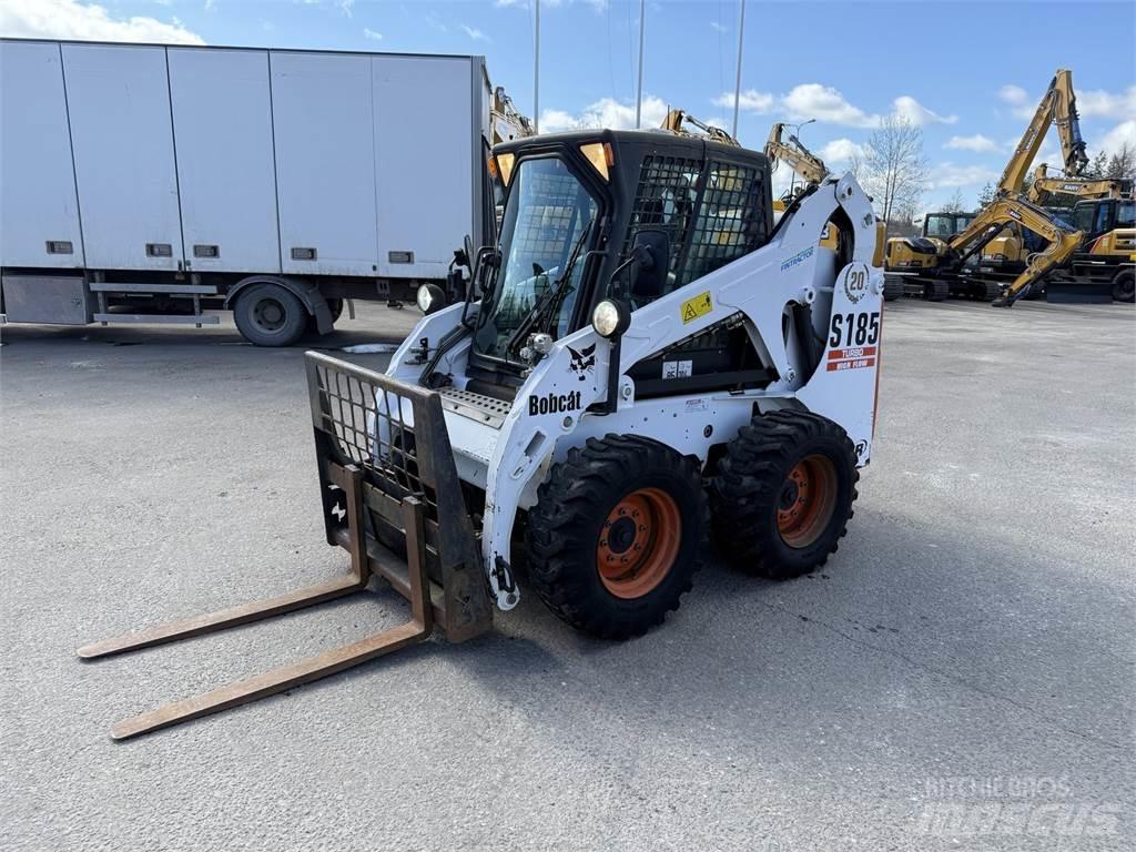 Bobcat S185 Skid steer loaders