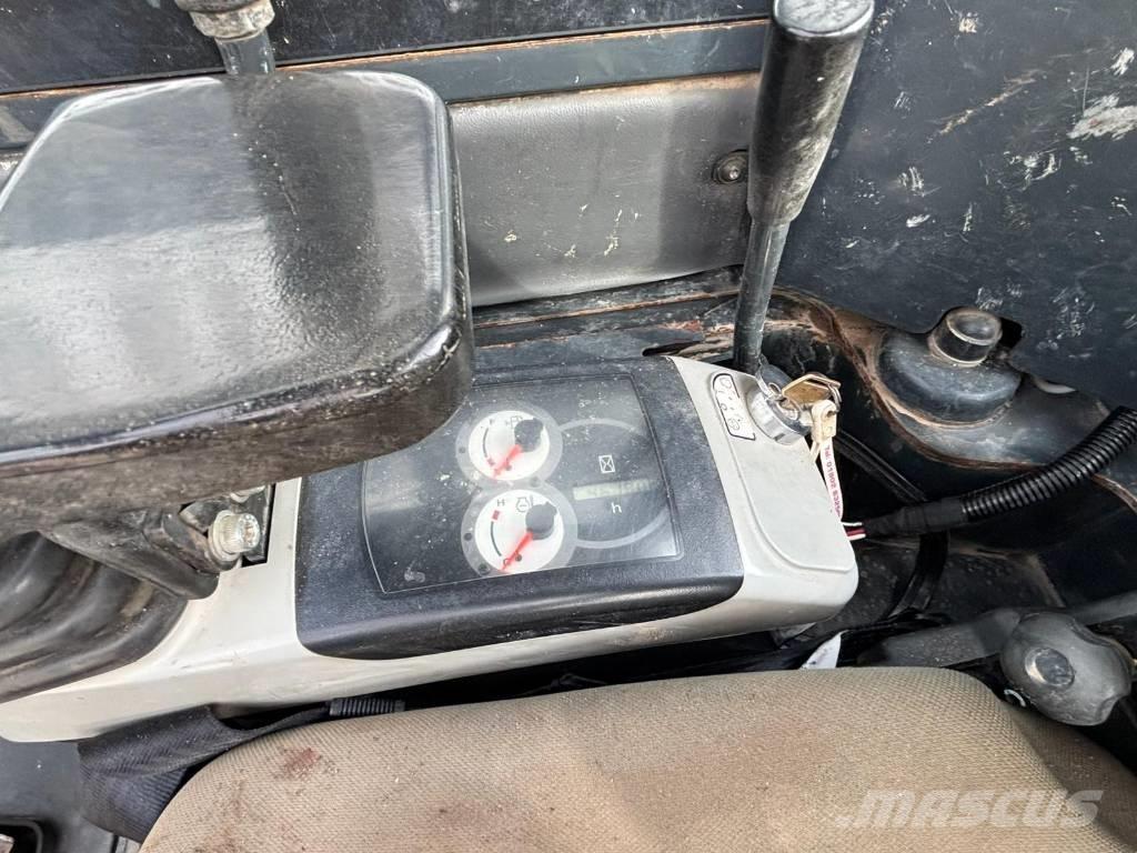 Komatsu PC 26 MR-3 Mini excavators < 7t (Mini diggers)