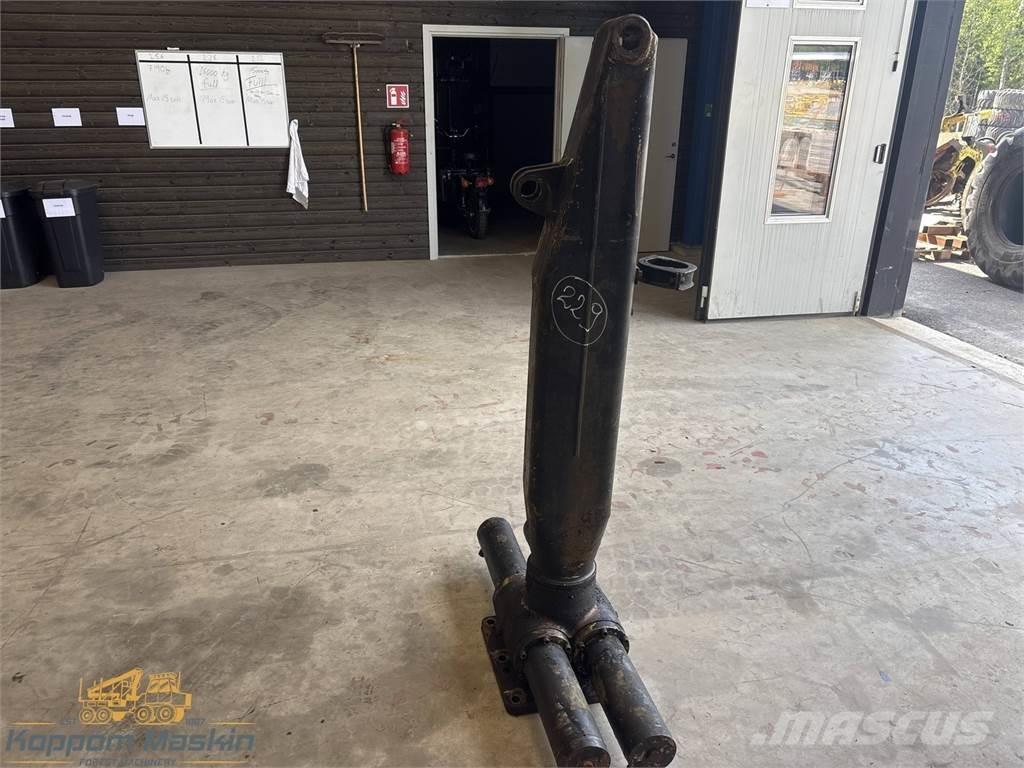 Fiskars 50L Forwarder cranes