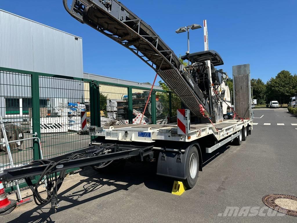 Wirtgen W 50 DC Asphalt cold milling machines
