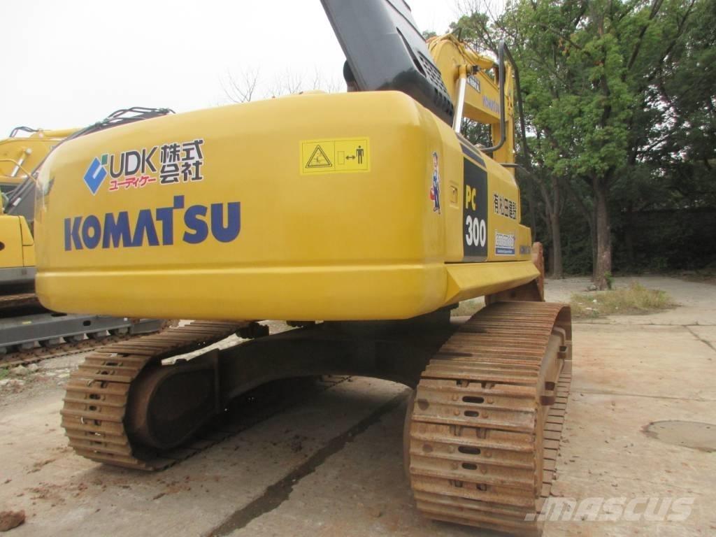 Komatsu PC 300 Crawler excavators