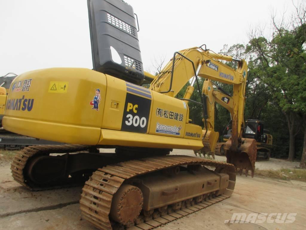 Komatsu PC 300 Crawler excavators