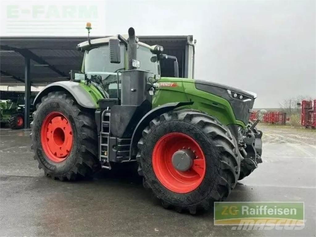 Fendt 1050 Tractors