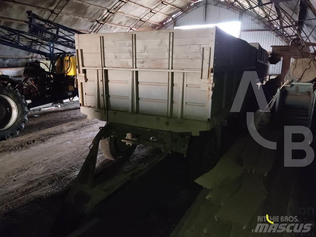  GKB 817 Tipper trailers