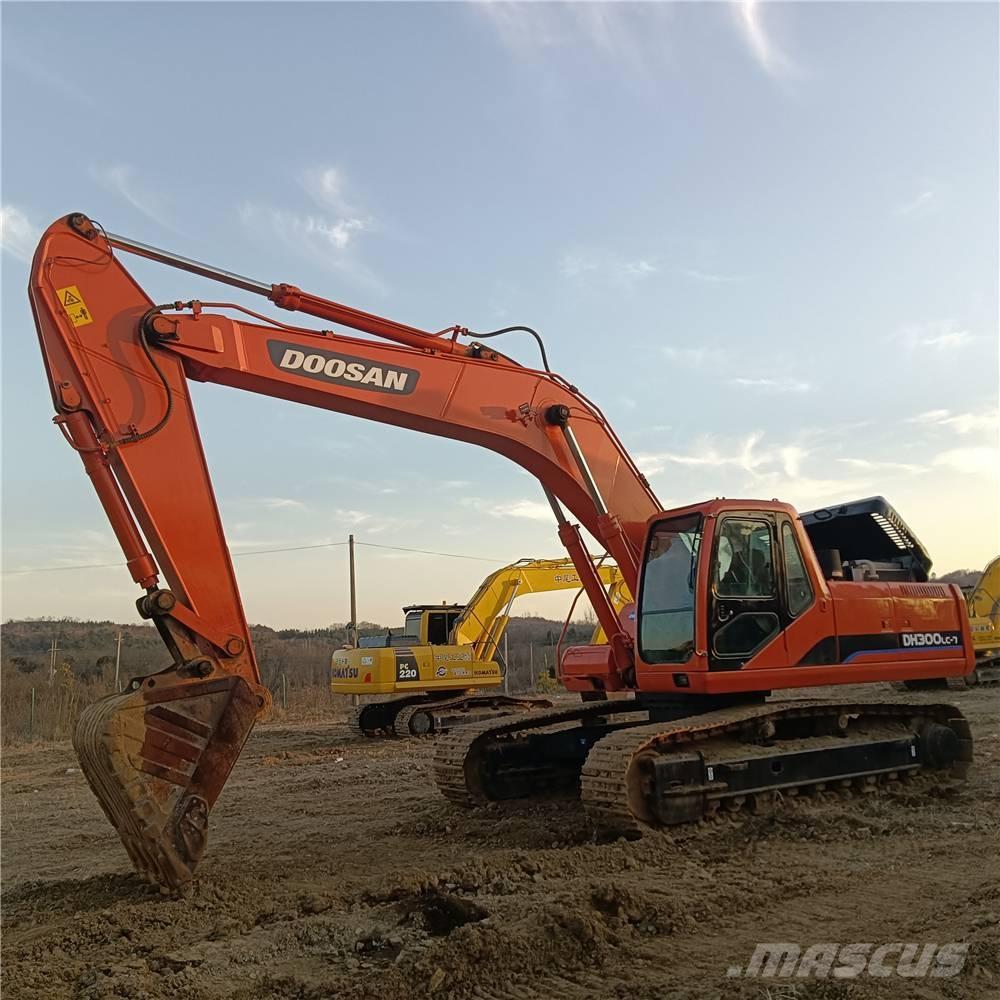 Doosan DH300LC-7 Crawler excavators