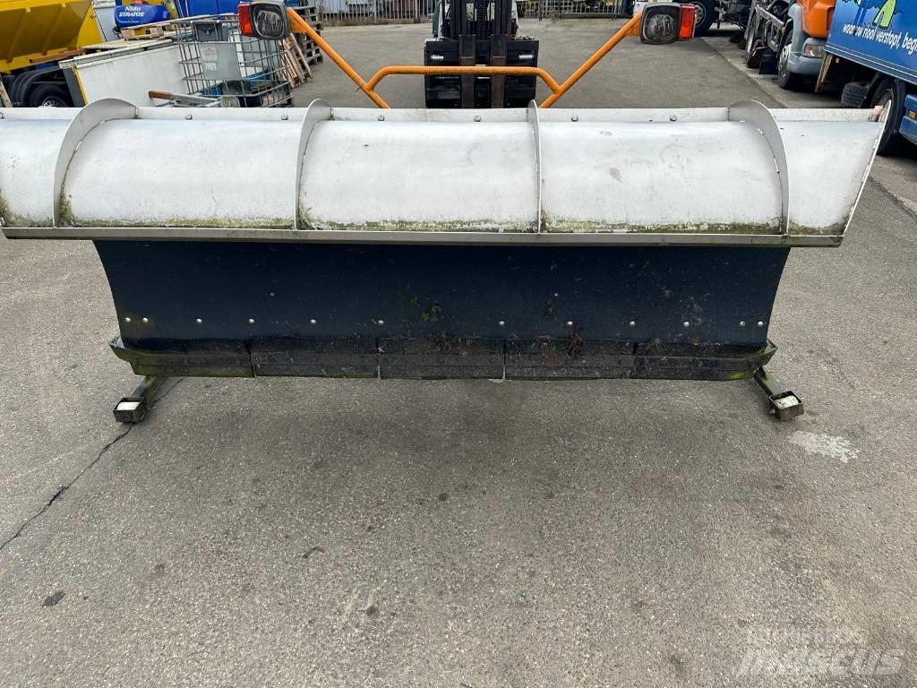 Jongerius JMK2750 Snow blades and plows