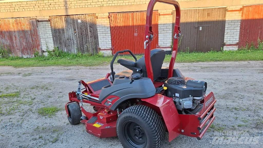 Ferris ISX 800 Zero turn mowers