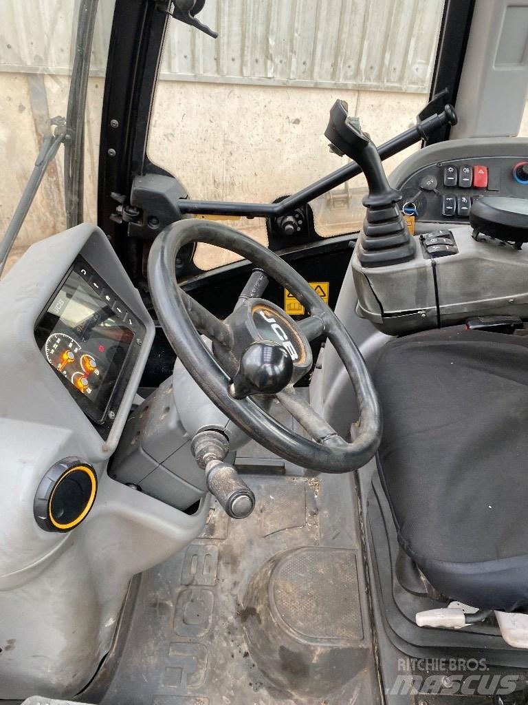 JCB TM 320 S Telehandlers for agriculture