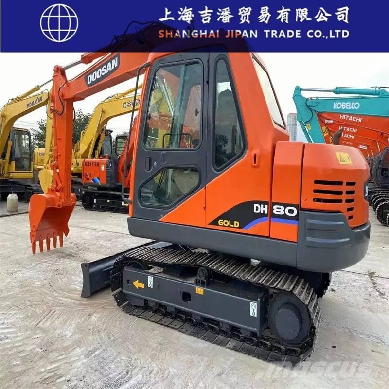 Doosan DH 80 Midi excavators  7t - 12t