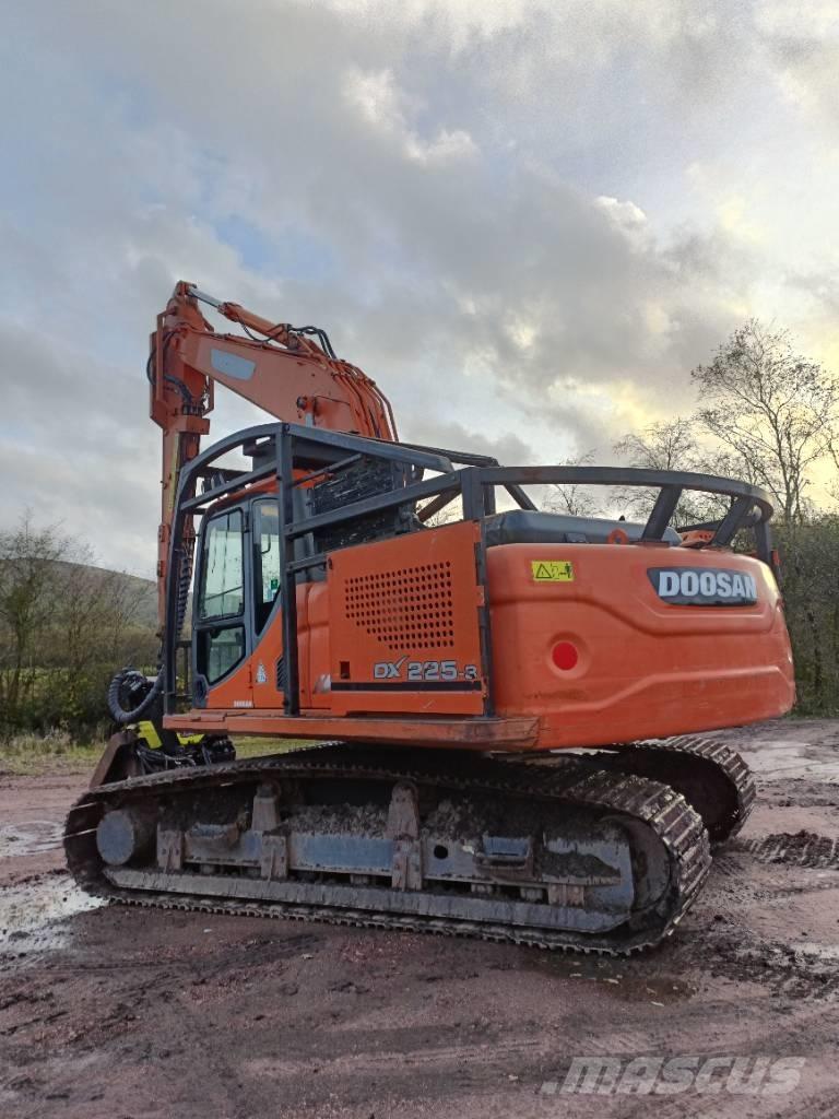 Doosan DX225 Harvesters